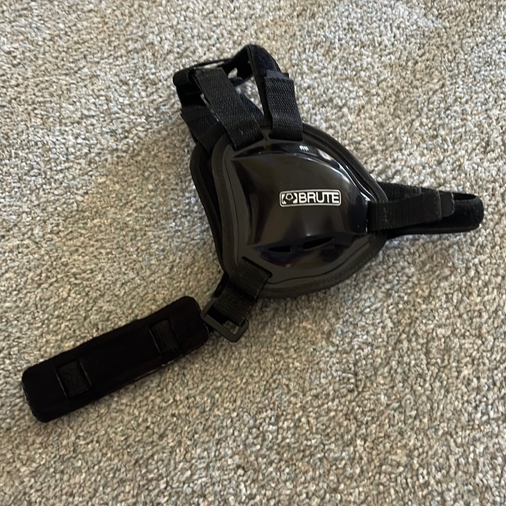 Wrestling Brute Ear Guard, O/S
